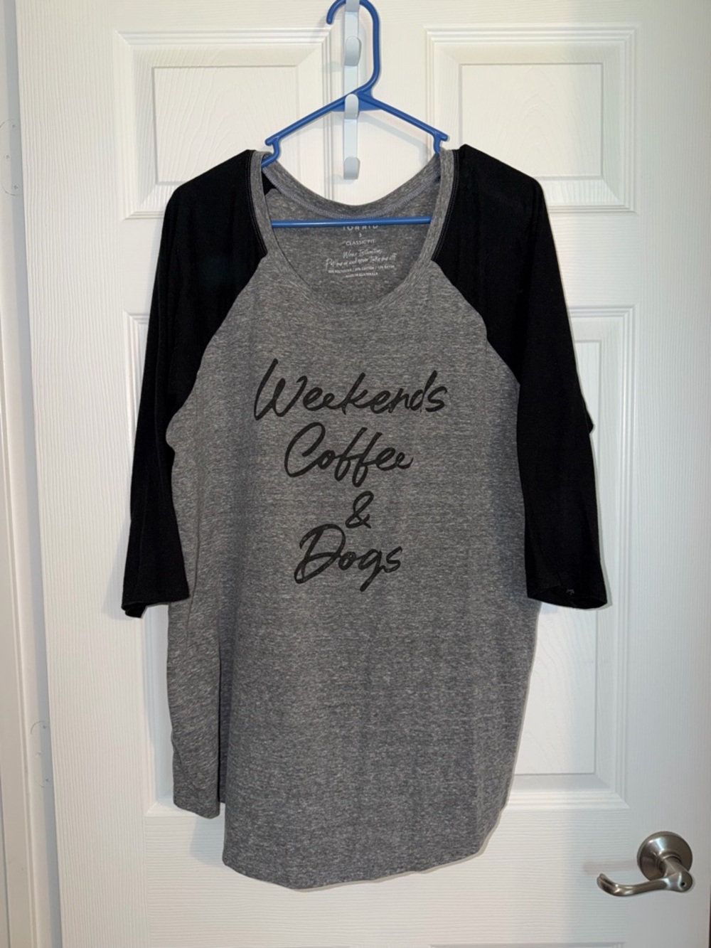 Torrid size 3 Gray & Black Raglan Tee — "Weekends Coffee & Dogs"